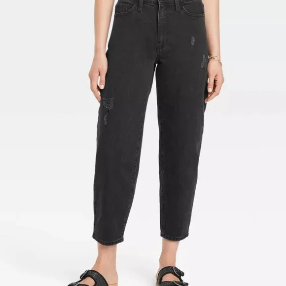 Black Denim Mom Jeans | High Waist - Picture 8 of 9